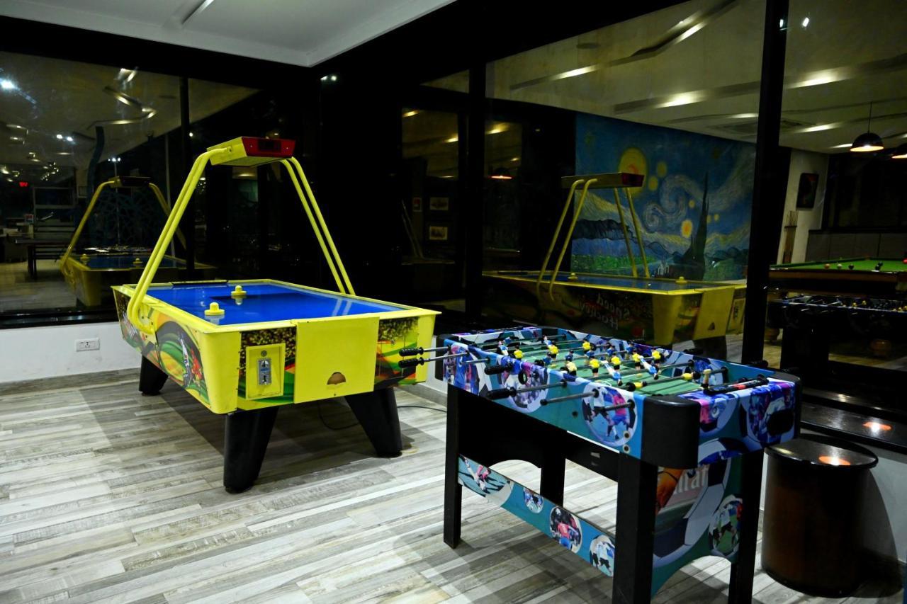 Neonz Resort And Club Sojitra Exterior photo